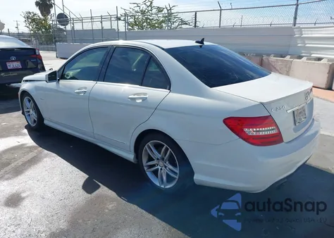 WDDGF4HB1CR215080